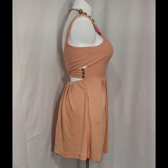 Anthropologie Postmark Criss-Cross Back Sleeveless Knit Dress - Picture 3 of 8
